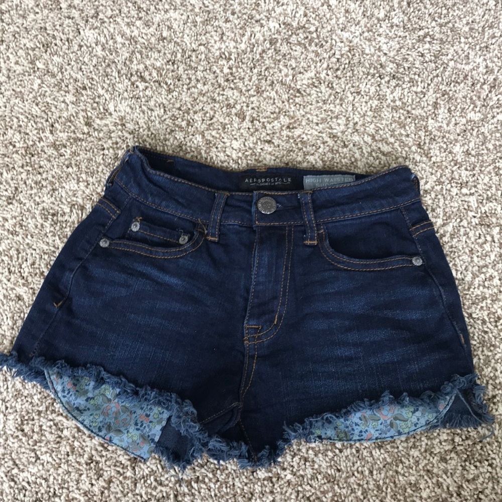 AEROPOSTALE high rise short shorts